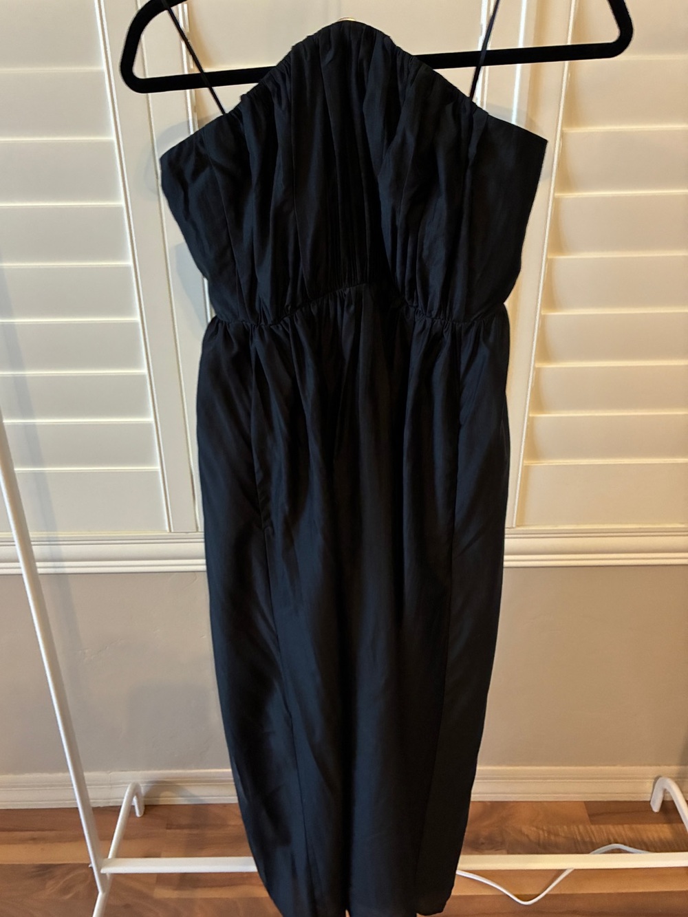 NWT - Banana Republic (petite) Strapless Black Dress - Elegant Evening Style